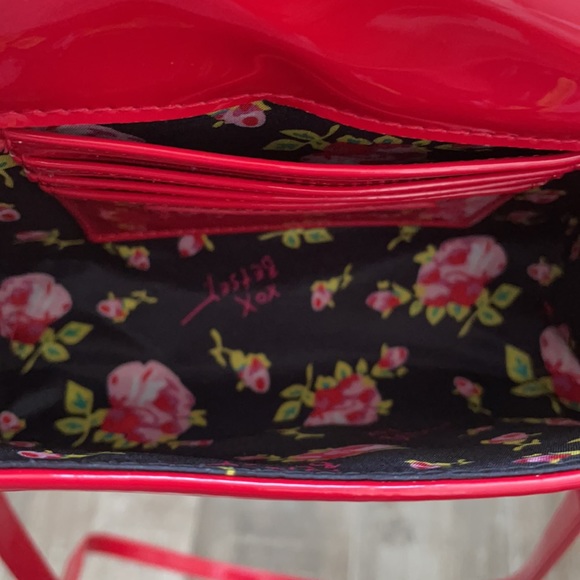 Betsey Johnson red bow wallet on a string - Picture 3 of 5